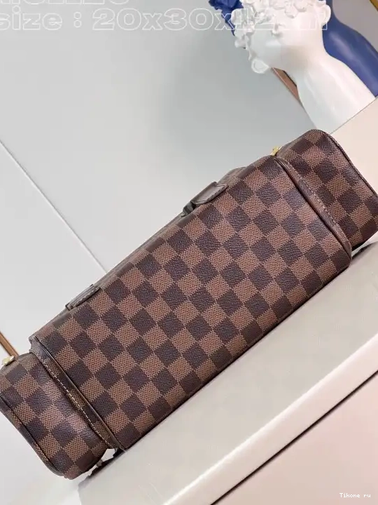 Affordable camera LOUIS VUITTON bag-20*30*12CM 0521